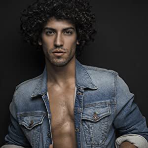 Official profile picture of Aaron Valenzuela