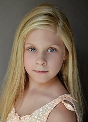 Official profile picture of Adeline Kerns