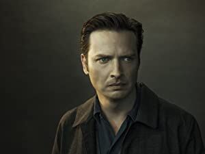 Official profile picture of Aden Young
