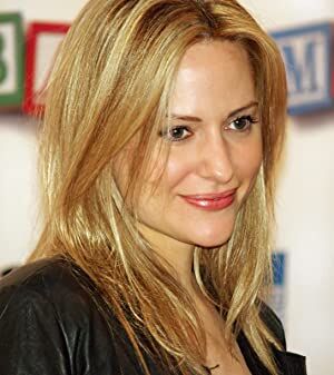 Official profile picture of Aimee Mullins
