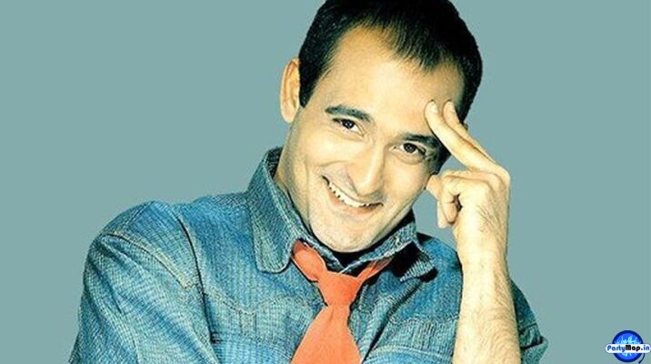 Photo of Akshaye Khanna at a concert