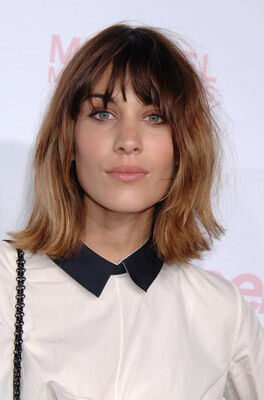 Official profile picture of Alexa Chung