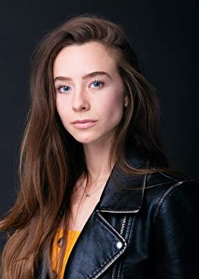 Official profile picture of Ali Starr Goebel