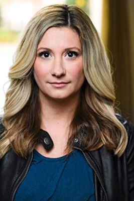 Official profile picture of Amber Gwin