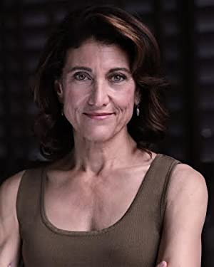 Official profile picture of Amy Aquino