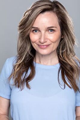 Official profile picture of Amy Hoerler
