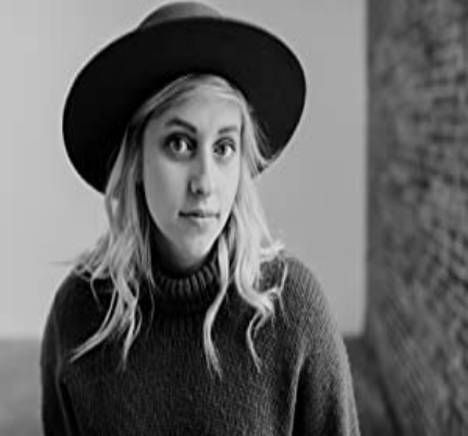 Official profile picture of Andrea von Kampen