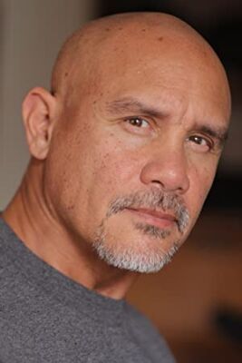 Official profile picture of Andrew Vela