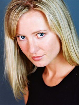 Official profile picture of Angela Eckert