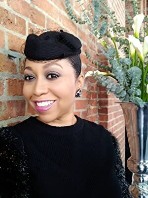 Official profile picture of Angela McKenzie