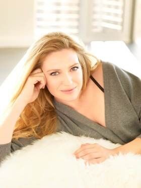 Official profile picture of Anna Torv