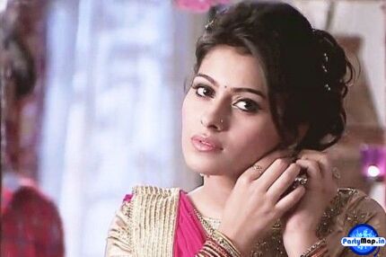 Photo of Aparna Dixit at a concert