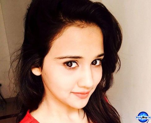 Photo of Ashi Singh at an appearance