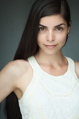 Official profile picture of Ashley Hart
