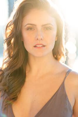 Official profile picture of Ashley Ross