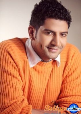 Photo of Ashutosh Kaushik at a show