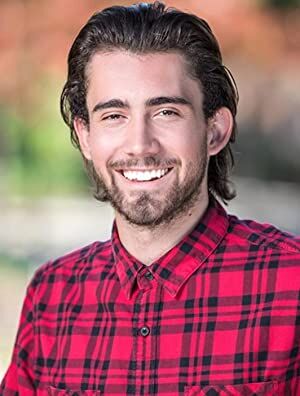 Official profile picture of Bailey Coppola