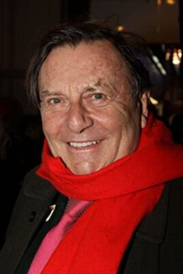 Official profile picture of Barry Humphries