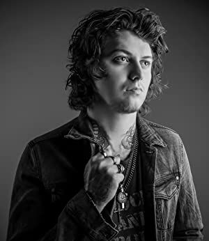Official profile picture of Ben Bruce