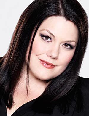 Official profile picture of Brooke Elliott