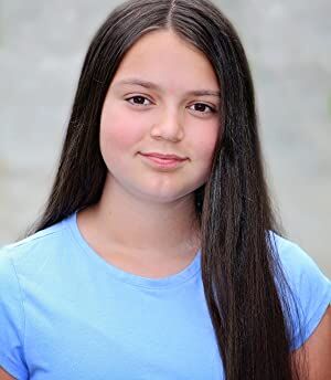 Official profile picture of Cadence Lee