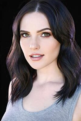 Official profile picture of Cait Fairbanks