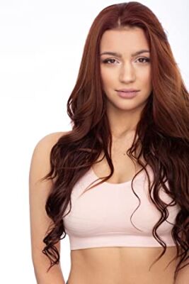 Official profile picture of Cait Medearis