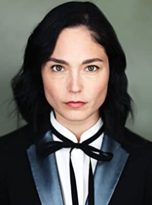 Official profile picture of Caitlin Riley