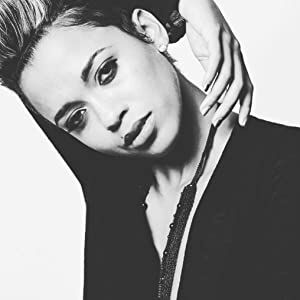 Official profile picture of Camille Elizabeth