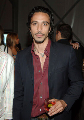 Official profile picture of Carlos Leon