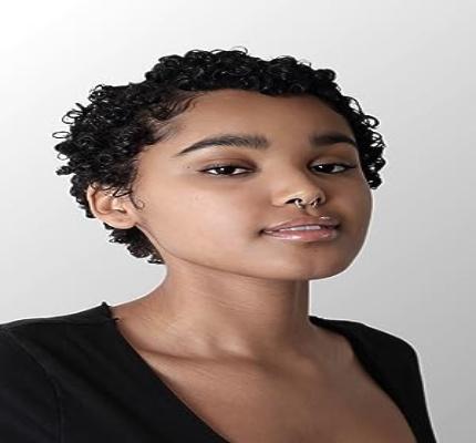 Official profile picture of Catherine Owens