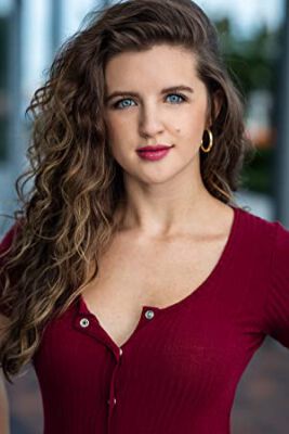 Official profile picture of Chelsea Brown