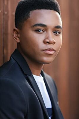 Official profile picture of Chosen Jacobs