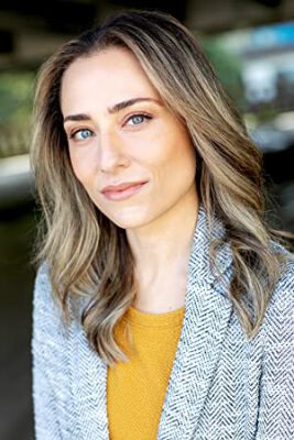 Official profile picture of Christina Steach