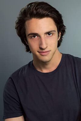 Official profile picture of Christopher Pawl