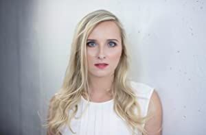 Official profile picture of Cindy Farrell