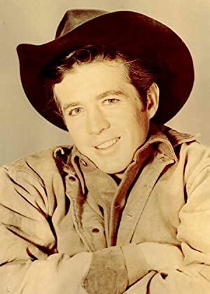 Official profile picture of Clu Gulager