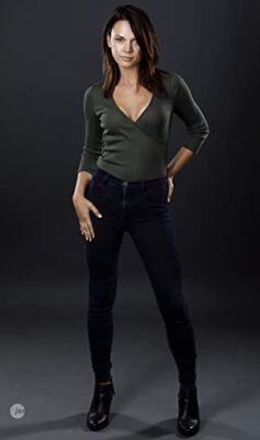 Official profile picture of Corrina Roshea