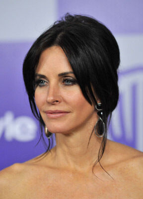 Official profile picture of Courteney Cox Movies