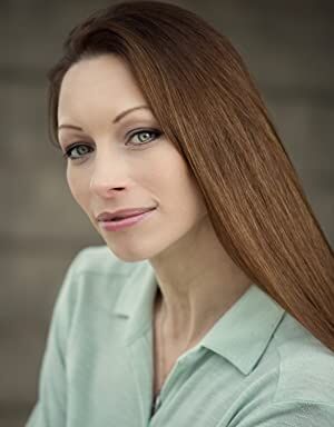 Official profile picture of Cristin Azure