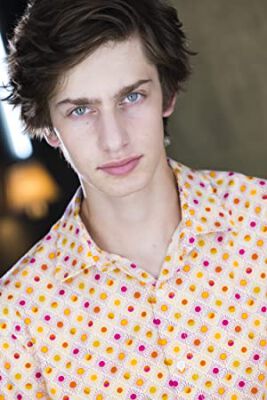 Official profile picture of Curtis Schurer
