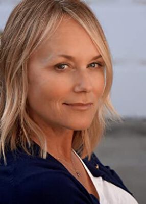 Official profile picture of Darlene Vogel