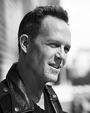 Official profile picture of Dean Winters Movies