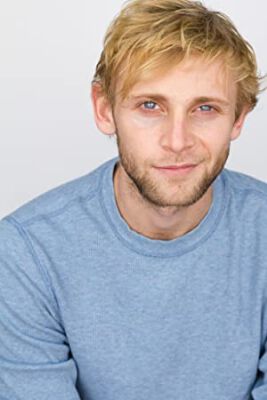 Official profile picture of Derek Chariton