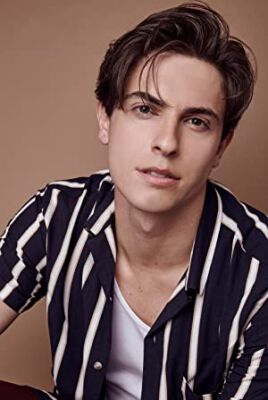 Official profile picture of Derek Klena Movies