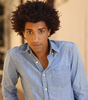 Official profile picture of Drew Fonteiro