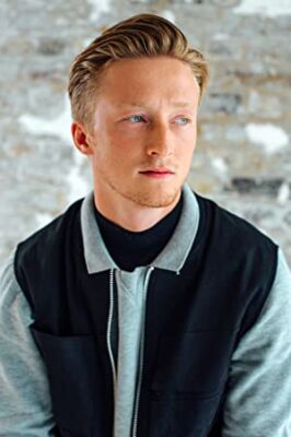Official profile picture of Drew Taylor