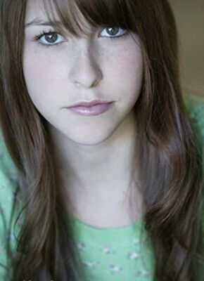 Official profile picture of Eden Sher