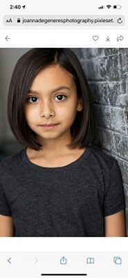 Official profile picture of Elizabeth Phoenix Caro