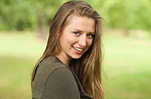 Official profile picture of Ellie Heydon